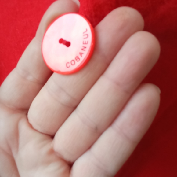 ♥️ Korean Hot Red Fluffy Cardigan - Picture 8 of 8